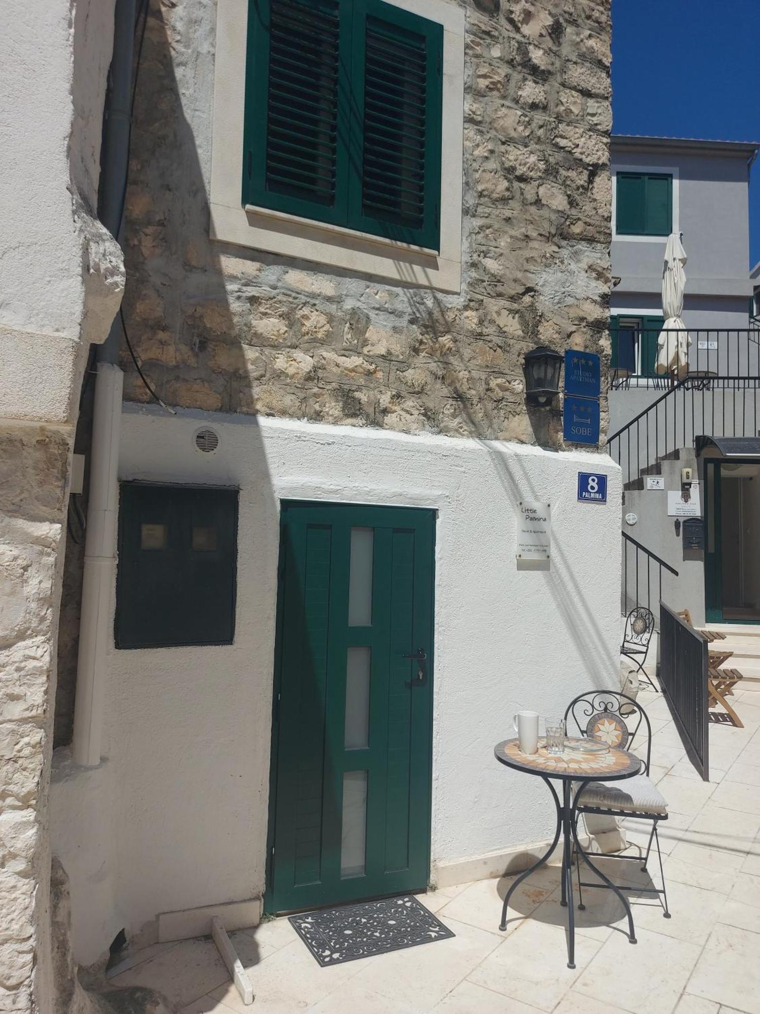 Little Palmina Hotel Split Room photo