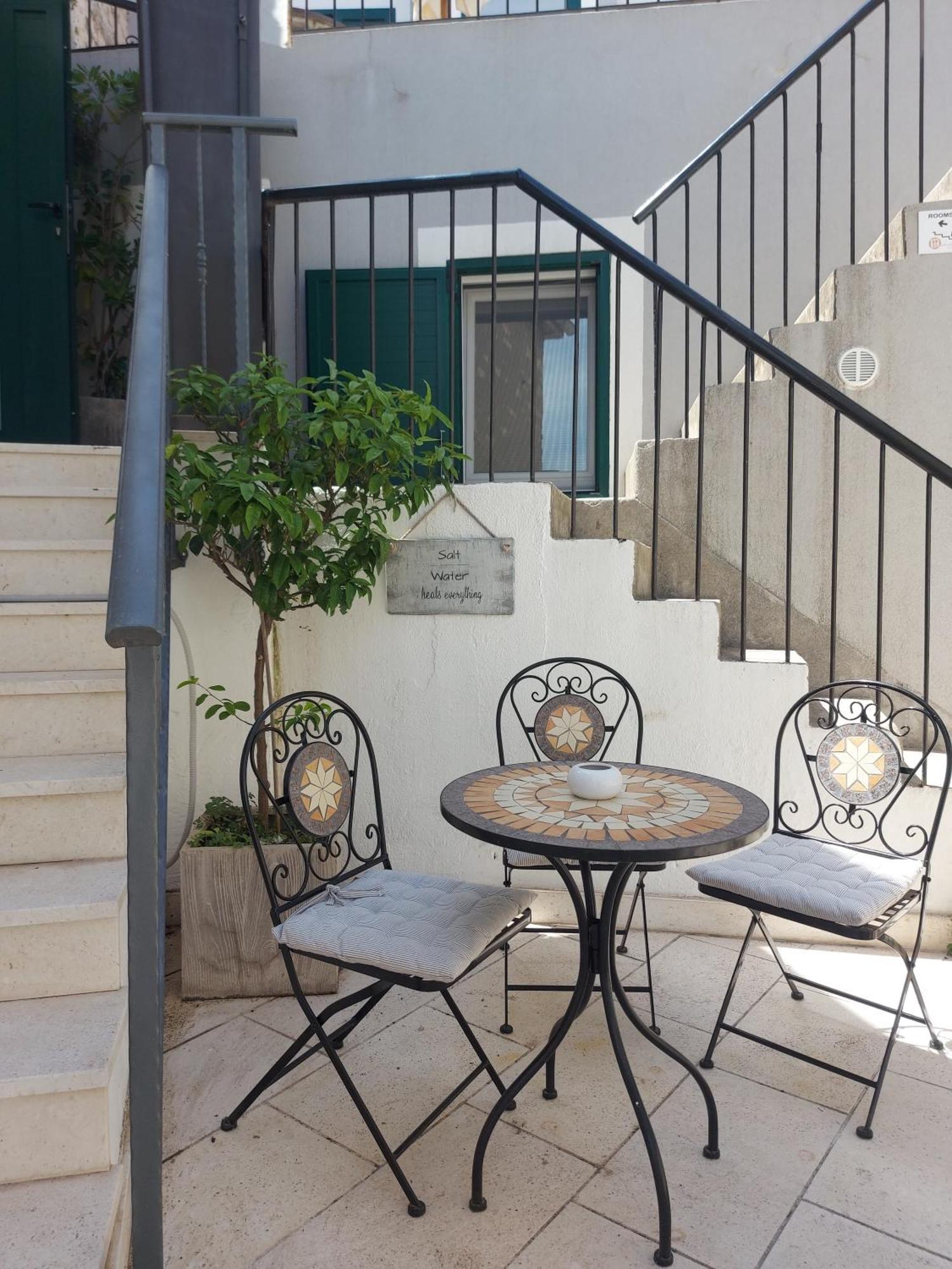 Little Palmina Hotel Split Exterior photo